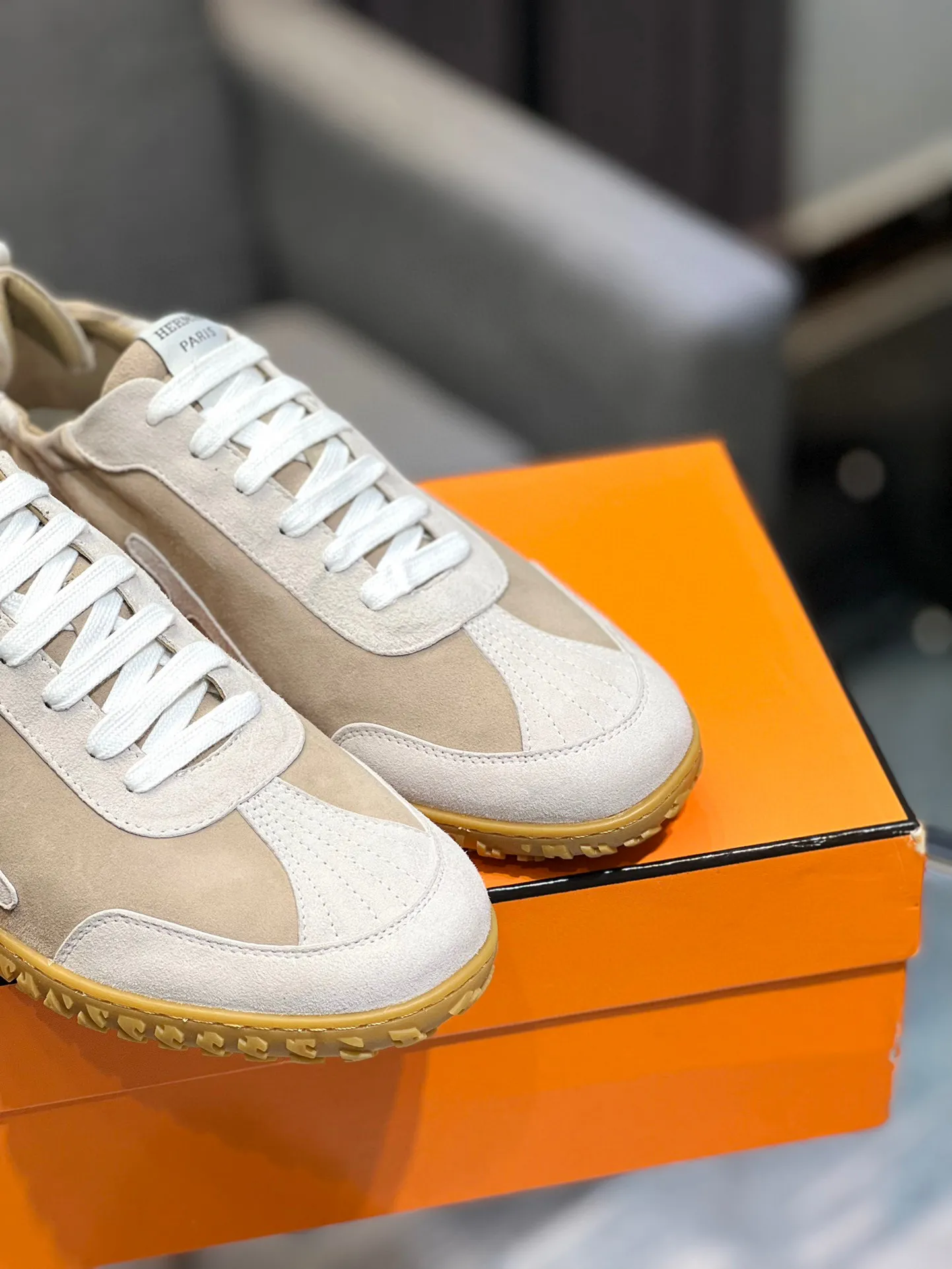 Men's shoes 💰660 [HERMES] Hermès - High-end quality original order 🔍🔍 - Upper: 🔝 cowhide suede splicing design - Inner lining: imported mixed sheepskin - Outsole: TPR foam · Rubber: two-color combined molding outsole - Super high quality control · Fine workmanship: highlighted (high-end, luxury, grade) -Size: 38-44 (45, 46, can be customized)